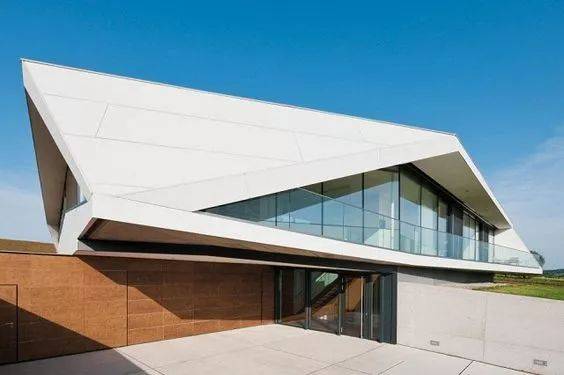 建筑造型虛實(shí)對(duì)比在建筑裝飾業(yè)中的88例解析